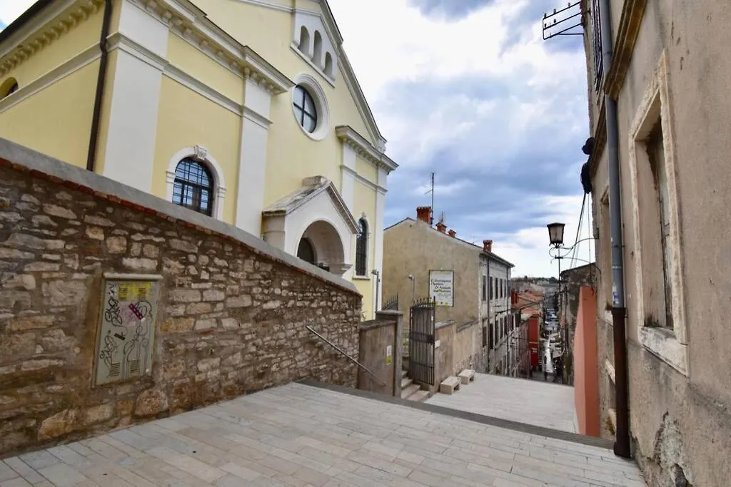 Brand New Top Centre Apartment Pula 0*,